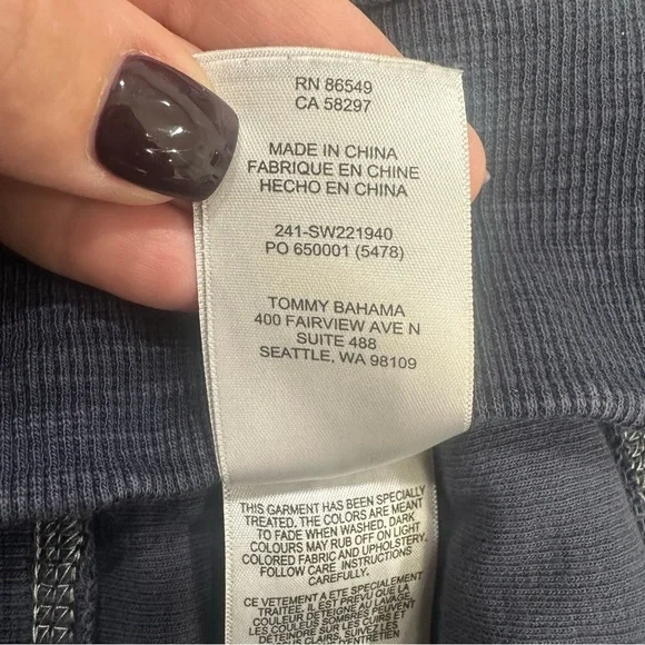 Tommy Bahama Tobago Bay 1/2 Zip Sweatshirt Women’s XL Navy w/white stitching - Picture 8 of 12